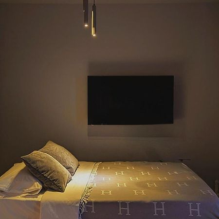 Tatami Zen Apartment Athènes Extérieur photo